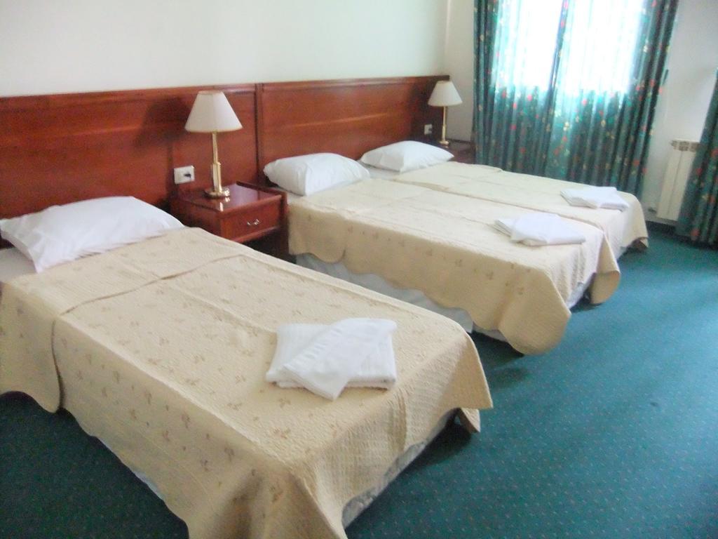 Rosary Sister Guest House Ein Karem Baitulmaqdis Luaran gambar