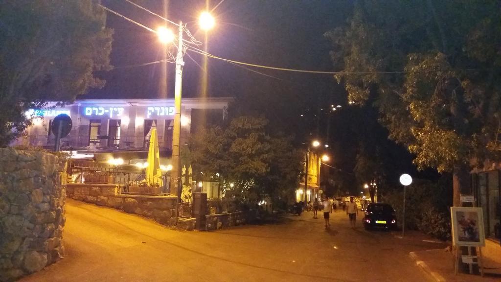 Rosary Sister Guest House Ein Karem Baitulmaqdis Luaran gambar